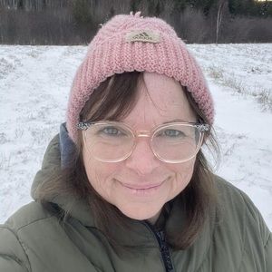 Meet your Posher, Denise